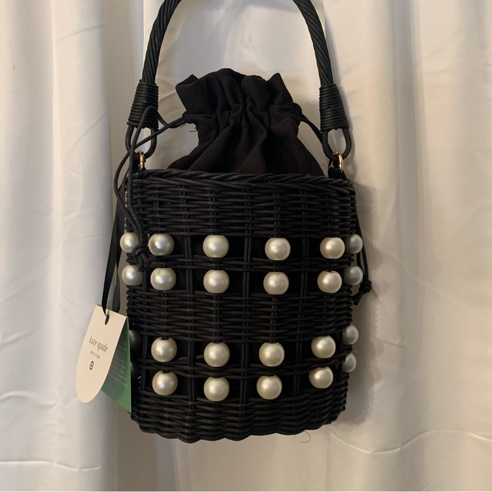 ❤️Price Drop❤️Kate Spade Elegant Black Satchel Bag with Pearls & Gold Accents - Picture 2 of 8